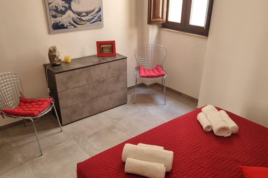 Casa Castello 63 Guest House LʼAquila Extérieur photo